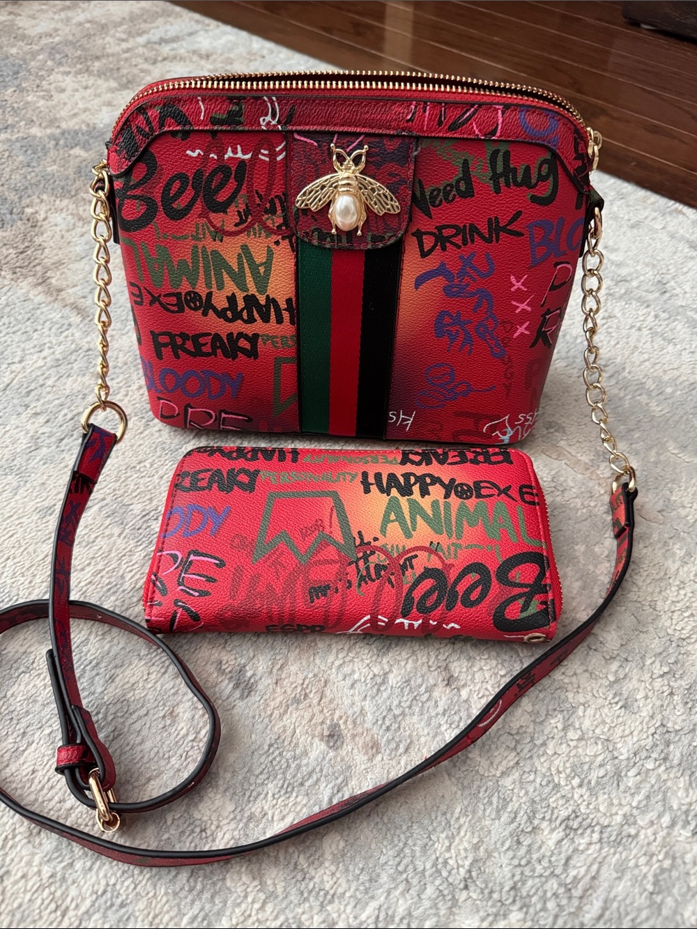 NWT Red Graffiti Bee Crossbody Bag with Matching Wallet/Wristlet